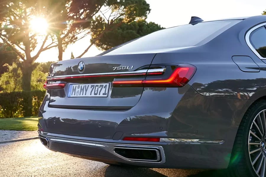 BMW 7 Series Car