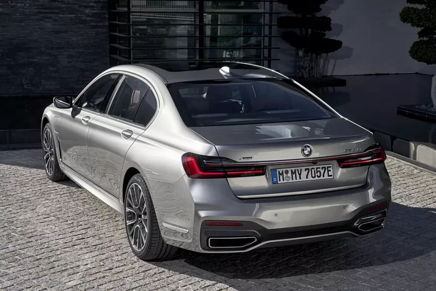 BMW 7 Series Car